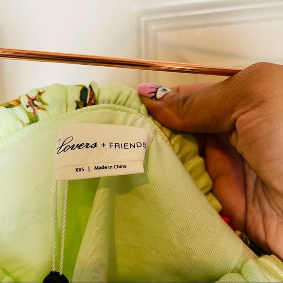 NWT Revolve Lovers & Friends Green Floral Crop Top XXS - Picture 3 of 5